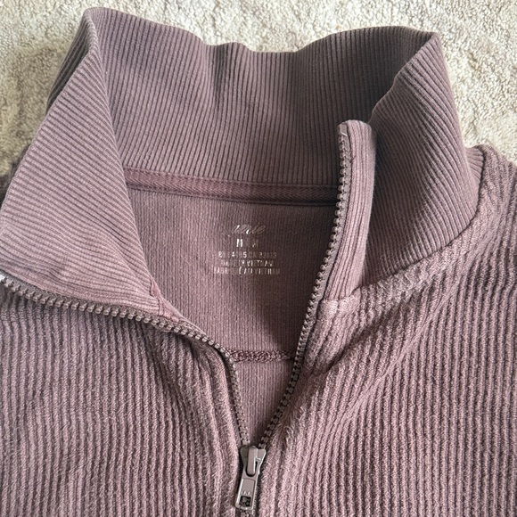 Aerie Women's Chocolate Ribbed Half-Zip Sweatshirt - Picture 2 of 2